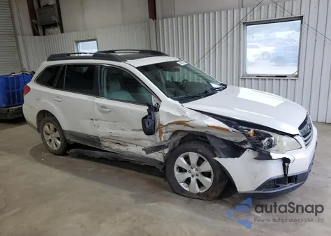 2010 Subaru Outback 2.5I Premium из США, поврежденный, VIN 4S4BRCGC4A3377720